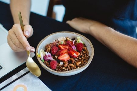 Breakfast, Working, Computer, Table, Healthy breakfast, Working breakfast, Work from Home